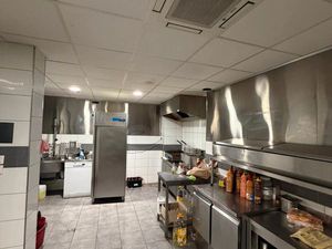 ◊ À vendre URGENT fond de commerce – Lds Food – 105 000 – emplacement premium