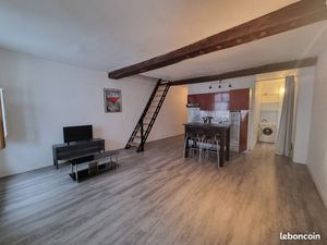 Studio 1 pièce 43 m²