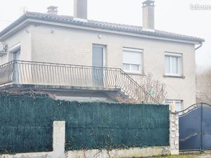 Grande maison 220m2 avec garage - travaux recents - dpe c