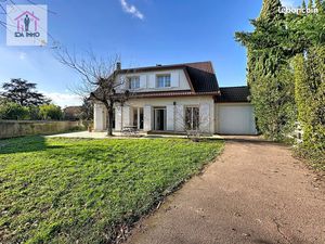 Maison 8 pièces 154 m²