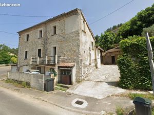 Grand T3 + bureau – 80 6 m² – Extérieur + stationnement – Alès (Pont de Grabieux)