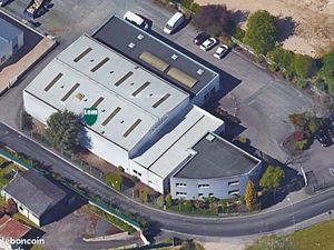 Local d'activité 1 460 m²