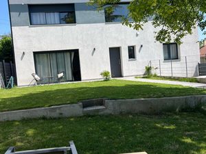 Maison 8 pièces de 265m2 terrain 501m2