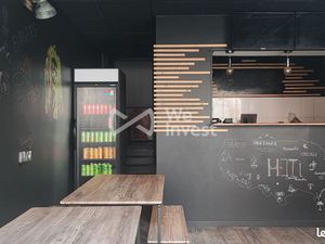 Local commercial 52 m² Pau