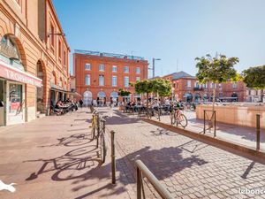 Local commercial 283 m²