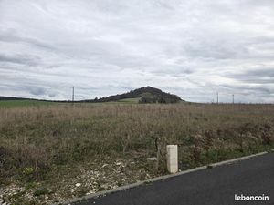 Terrain 760 m² Mesnieres En Bray
