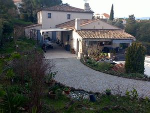 Villa individuelle avec piscine