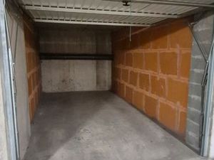 Box en sous-sol dans résidence sécurisée