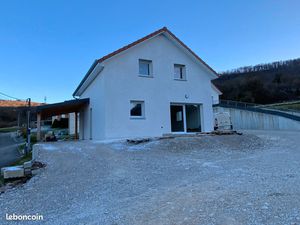 Maison a louer a Roche les Clerval