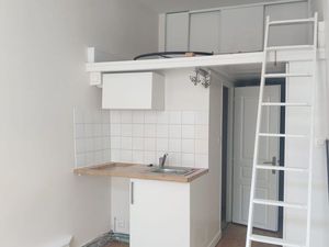 Studio hyper centre La Rochelle marché