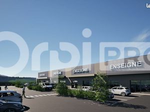 Local commercial 598 m²