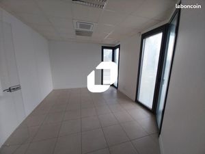 Bureau 430 m²