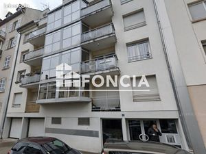 Studio 1 pièce 28 m²