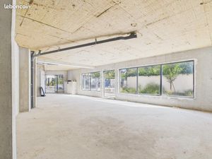 Local commercial 91 m²