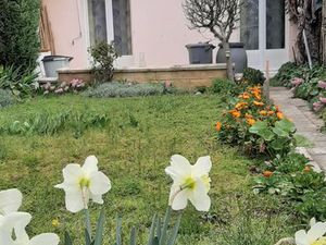 Maison T5  85 m2  3 chambres  1 étage