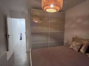 Appartement F5 ( 4 chambres 1 salon ) refait à neuf