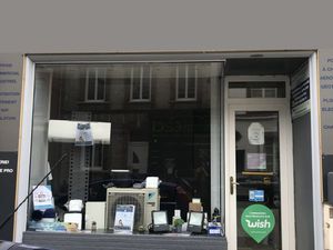 Local - Commerce 27m² - Centre-ville de l'Aigle