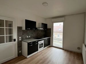 A LOUER - Beau 2P proche gare Bischheim