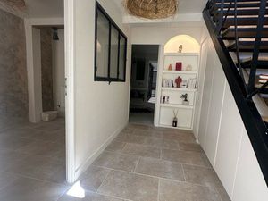 Maison de ville rénovée 77 m² – Terrasse + Patio – Pertuis centre