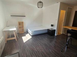 Location studio meublé 24m2