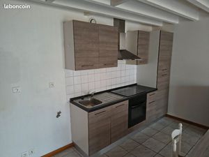 Appartement F4 meublé