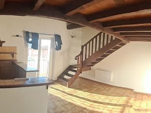 Ales centre studio mezzanine