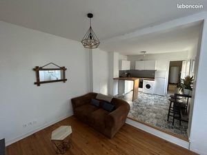 Apt T2 meublé 44m2 Centre ville avec Parking