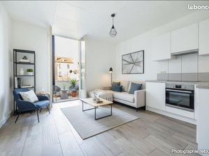 Studio 1 pièce 17 m²