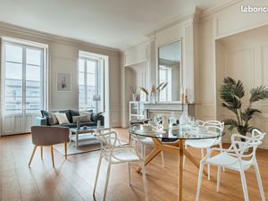 Magnifique appartement de caractère – Quai des Chartrons