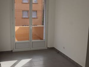 Appartement T3 non meublé de 46 m² à louer à Aix en Provence
