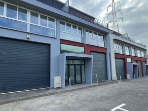 Local d’activité et Entrepôt à partir de 130m²