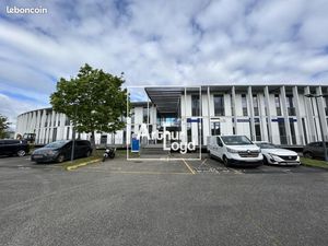 Bureaux 544 m²