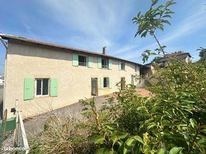 Ferme 5 pièces 130 m²