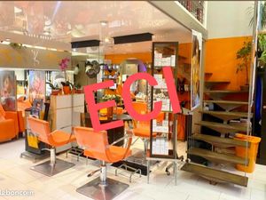 Fonds de commerce salon de coiffure 85 m²