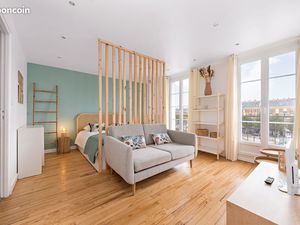 Vue dégagée et style moderne : louez ce F1 entièrement refait