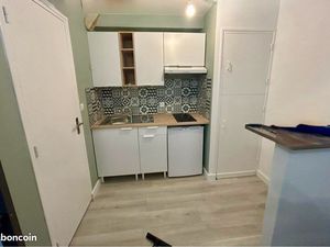 Studio meublé refait à neuf – Proche UBS