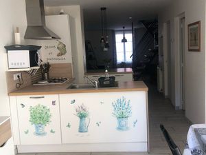 Maison avec jardin. 3 chambres - 1300 euros