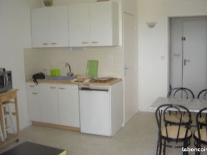 Studio 1 pièce 19 m²