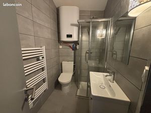 Studio mezzanine au pied de la fac Vauban