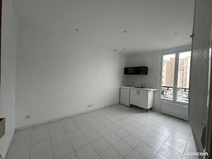 STUDIO - 14.50m² - PARIS ( quartier Oberkampf)