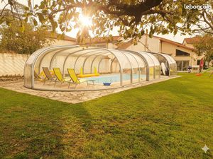 BAISSE DE PRIX – Maison avec piscine – Veauche Bourg