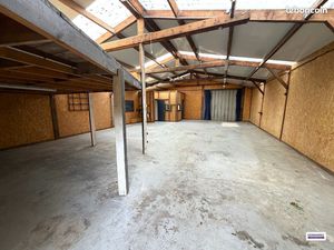 Local 150 m² Arradon