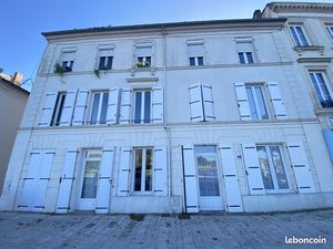 Immeuble 370 m² Saujon