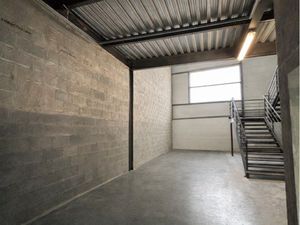 Annonce local commercial avec entrepôt