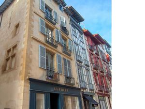 Location commerce  Bail précaire