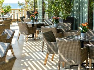 Fonds de commerce restaurant 240 m²