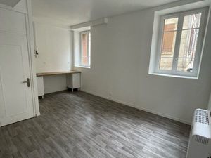 Studio refait à neuf – Magny-en-Vexin centre-ville