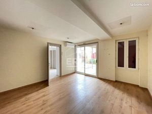 Studio Premium – 20 m² – Hyper Centre Périgueux (Quartier Gare/Affaires)