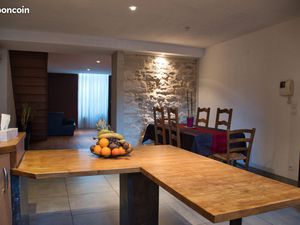 Appartement T3 104m² cadre calme et lumineux  centre historique de lunel