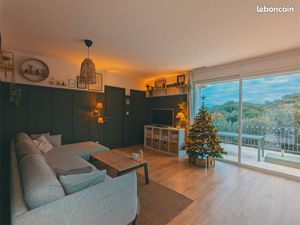 Villa 3 chambres à 5km d’Uzès  vue imprenable  piscine chauffée